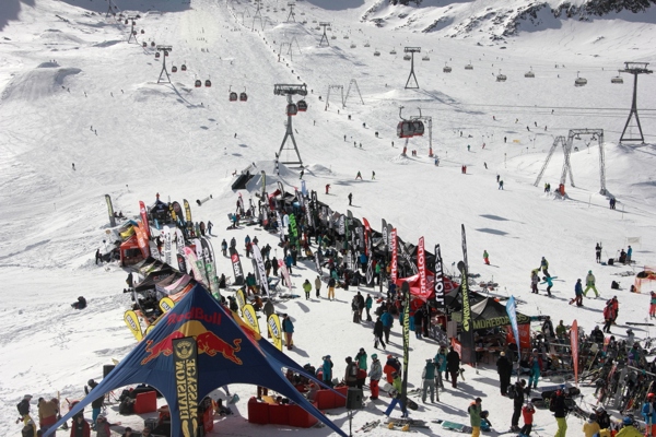 131021 MSP1313 BrandSaloon byLynnEllenberger