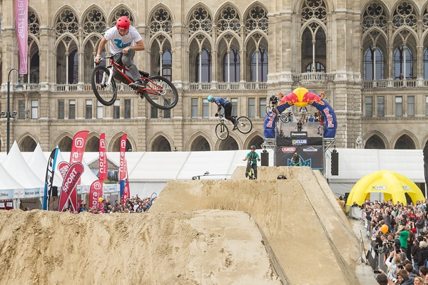 140407 vak2014 train by jan fassbender