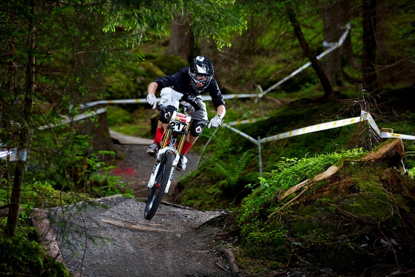 140512 9051489263 0ffd6f913c z