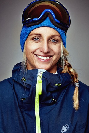 141208 aline bock portrait01 by philipp jelenska