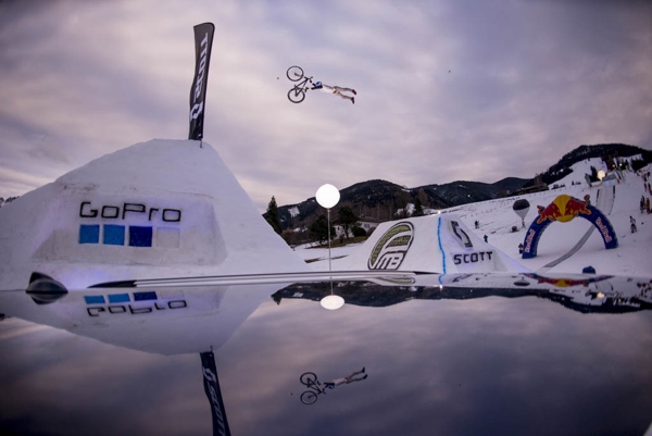 141215 WhiteStyle 2014 action Daryl Brown Photo Christoph Laue