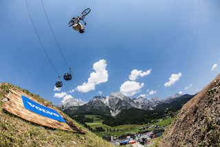 160527 Diego Caverzasi by Szymon Nieborak