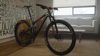 320Trek TLD 170410 MSC YVR 2 M