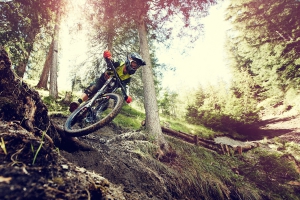 Lernen von den Besten und von einander! Die Rookie Training Days 2015 sprechen Downhilltalente zwischen 11 und 18 Jahren.