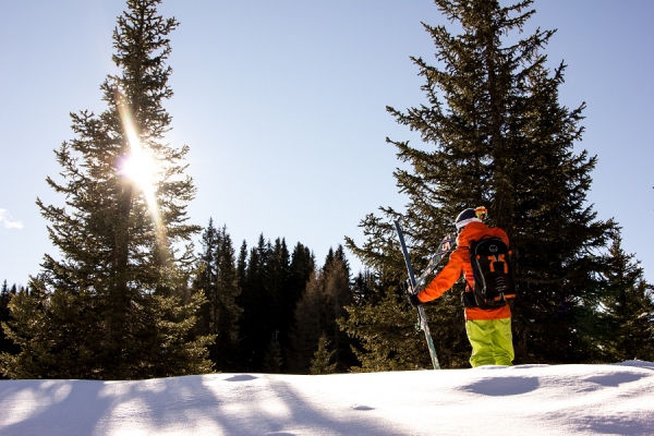 Abfellen im Angesicht der tief stehenden Wintersonne