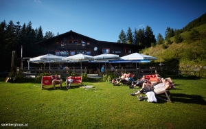 Bergstolz fragt nach: Bine Höll / Spielberghaus Saalbach