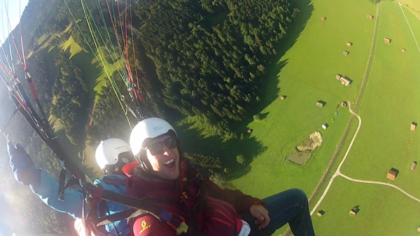 Early Bird Fly in Garmisch