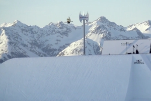 Monster Showdown: David Wise vs. Christof Schenk at Suzuki Nine Knights