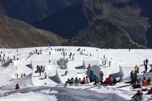 Bergstolz beim Hotzone.tv Park Opening 
