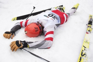 Respekteinflößende Herausforderung: Das spektakuläre Skirennen raubt den Sportlern den letzten Atem.  