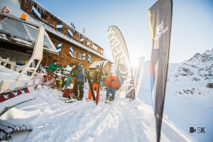 BACK ON TRACK ­ Feel Free Ride Contest