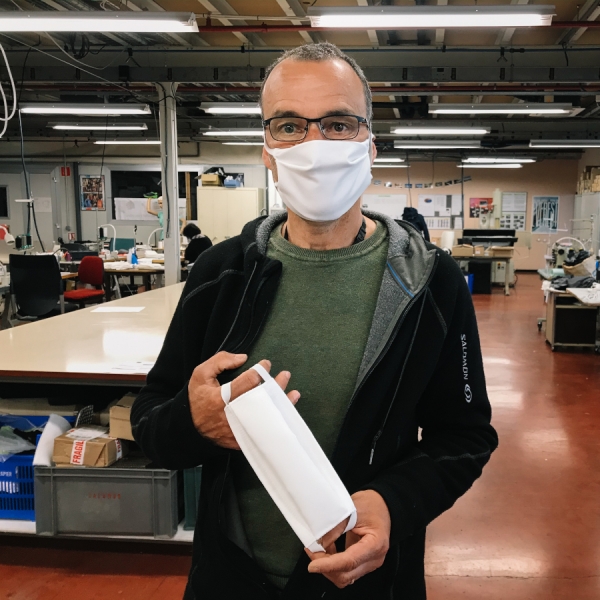 Gesichtsmasken aus dem Salomon-Prototypenzentrum in Annecy