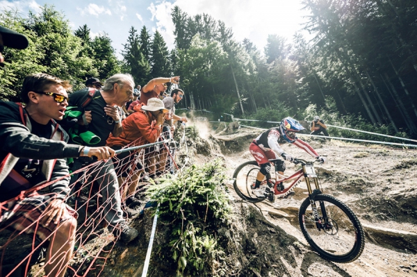 Aaron Gwin beim UCI WC in Leogang 