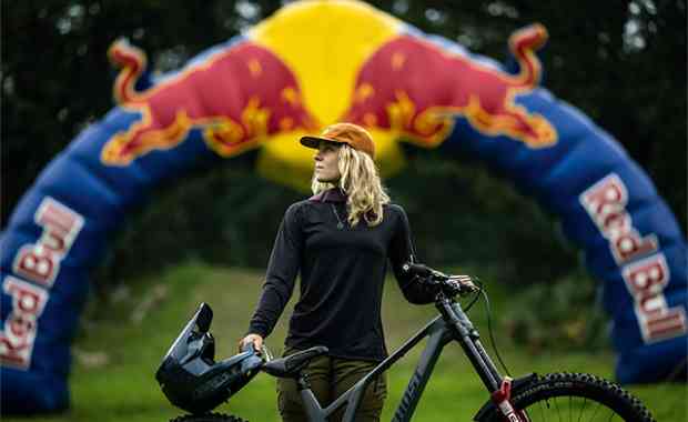 RIDERPROFILE | KIRSTEN VAN HORNE
